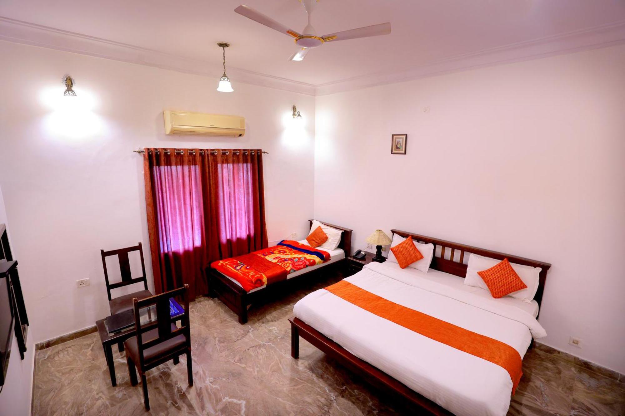 Satyam Palace Resort Pushkar Zewnętrze zdjęcie