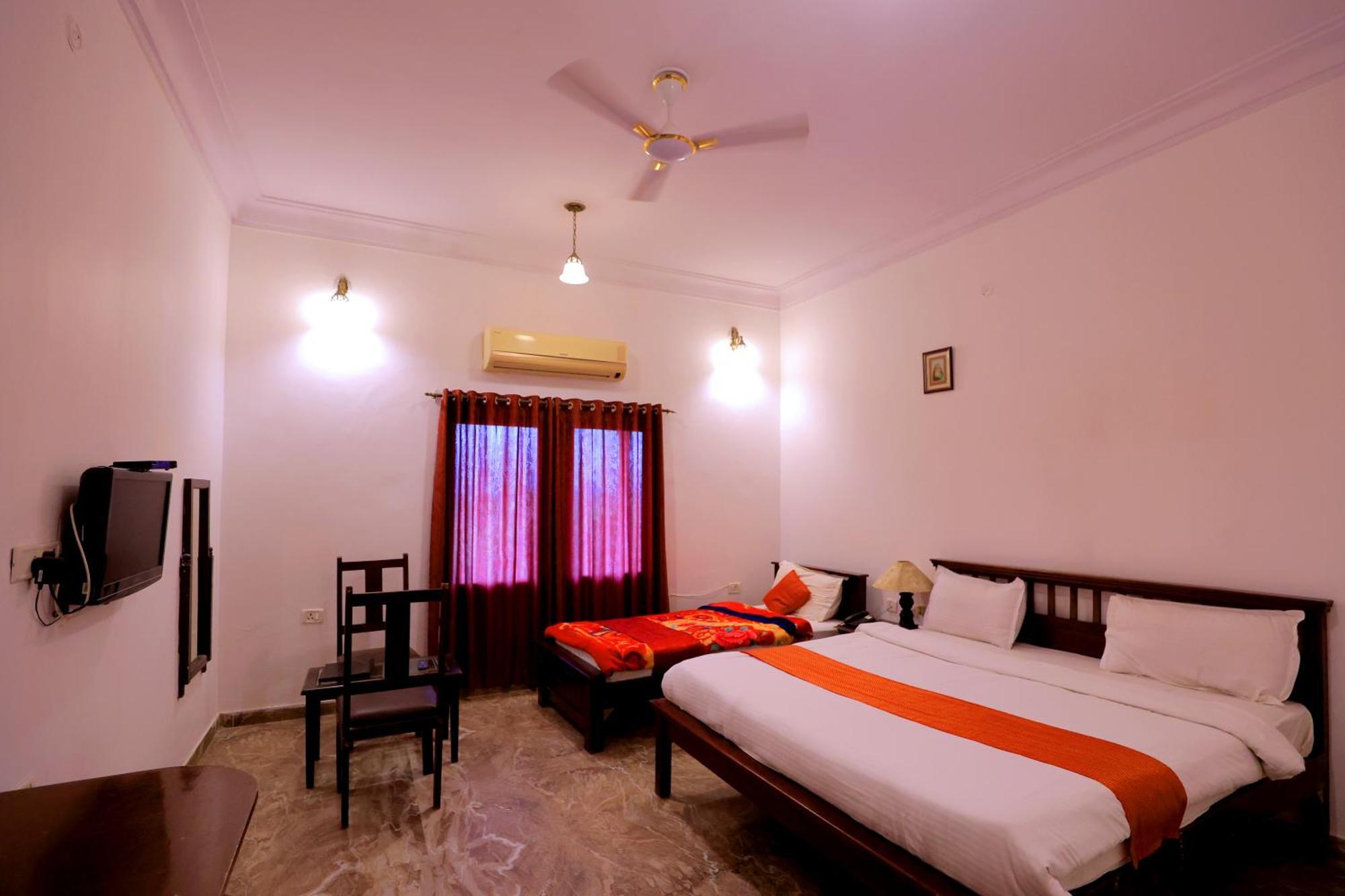 Satyam Palace Resort Pushkar Zewnętrze zdjęcie