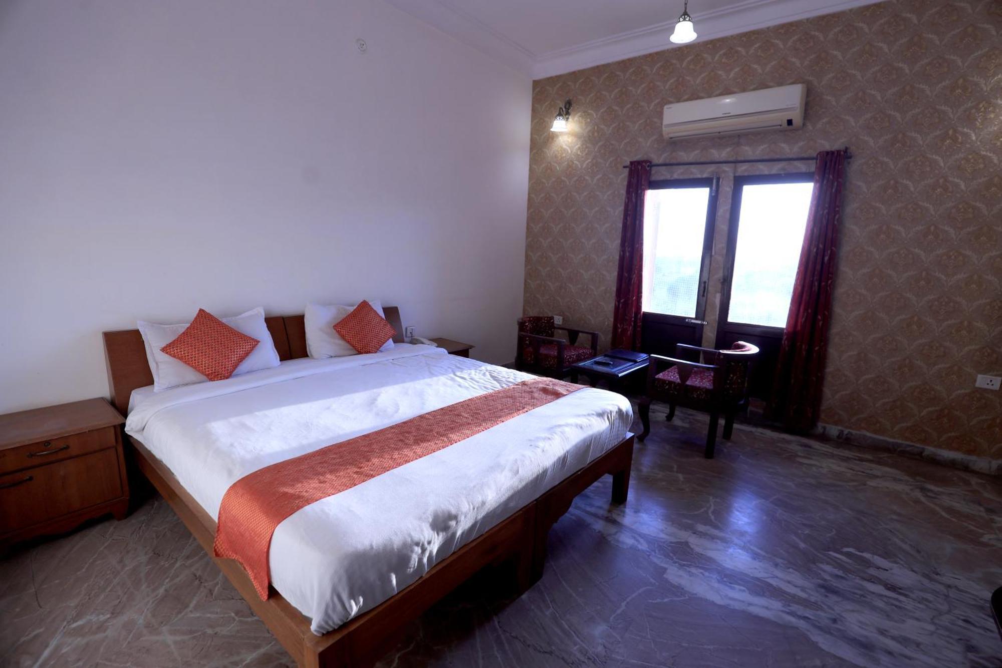 Satyam Palace Resort Pushkar Zewnętrze zdjęcie