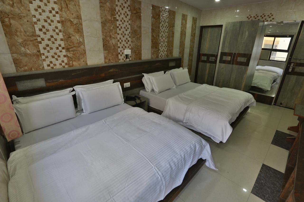 Satyam Palace Resort Pushkar Zewnętrze zdjęcie