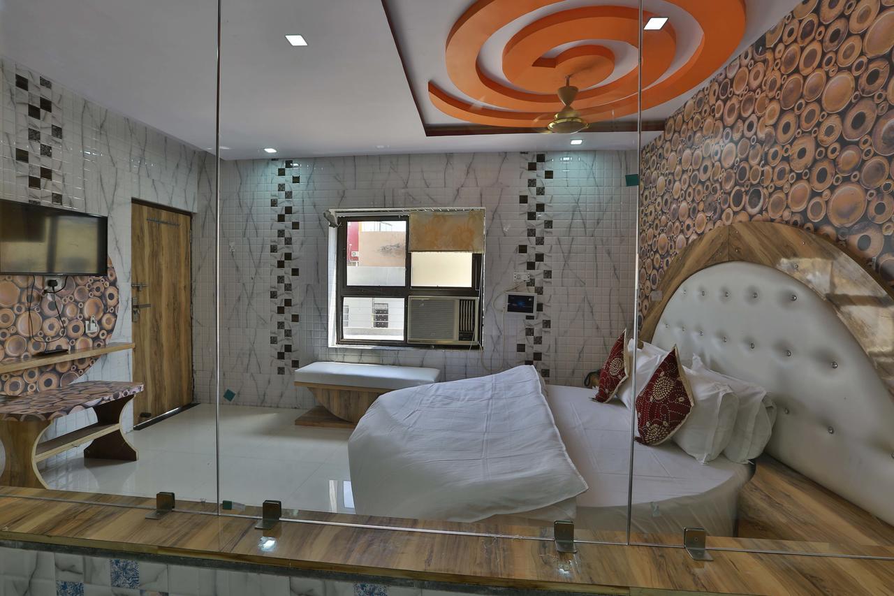 Satyam Palace Resort Pushkar Zewnętrze zdjęcie